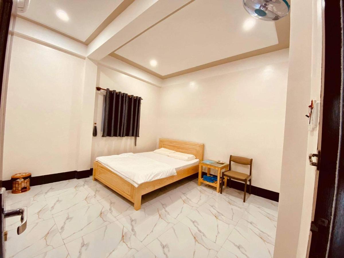 Phuong Quyen Hotel Cu Lao Thu Экстерьер фото